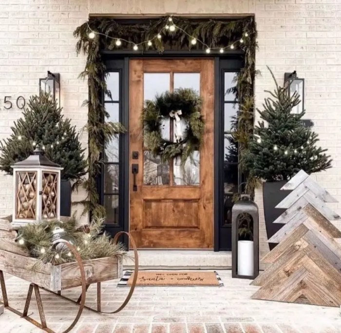 Outdoor christmas decor for windows