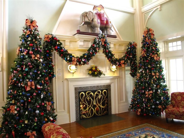 Disney christmas home decor