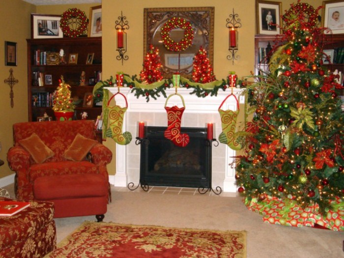 Old fashioned christmas decor